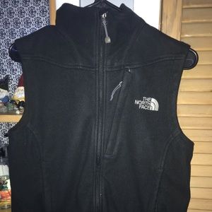 North Face Women’s Zip up Vest